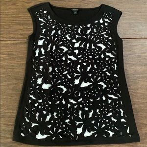 Ann Taylor Black and White Floral Sleeveless Top
